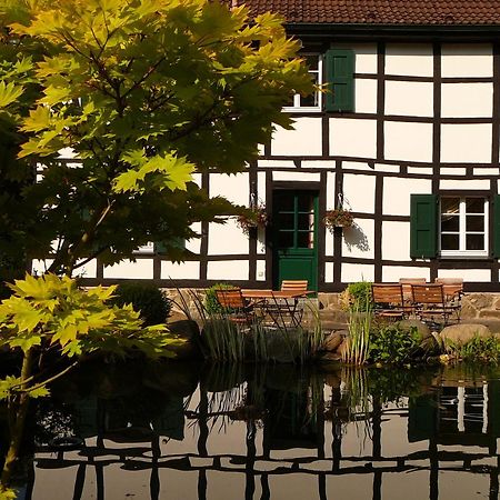 Gaestehaus Wahnenmuehle Erkrath Buitenkant foto